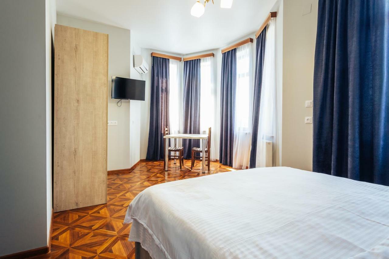 Hotel Memory House Kutaisi Exterior foto